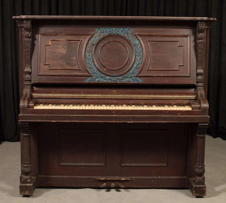 Gabler Piano Image #4